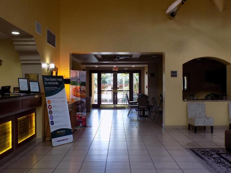 Boca Suites Deerfield Beach; Surestay Collection By BW المظهر الخارجي الصورة